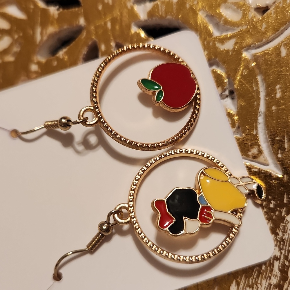 Handmade Mismatched Snow White & Apple Drop Earrings